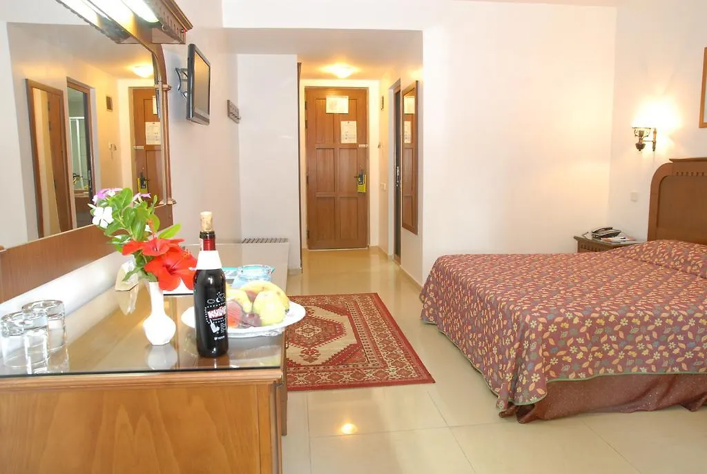 فندق مرمريس بارك 3*,